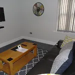 Jeffersons & Serviced - The Steel Works (adults Only) Apartment *